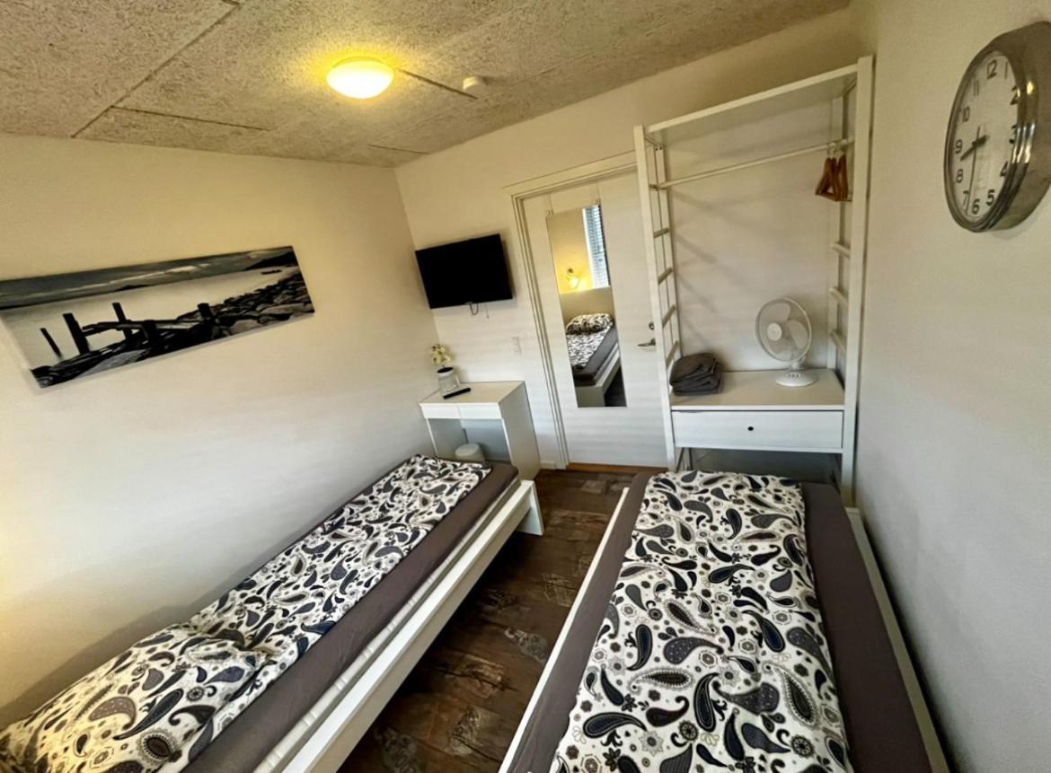 Barneys Rooms Hundige Экстерьер фото