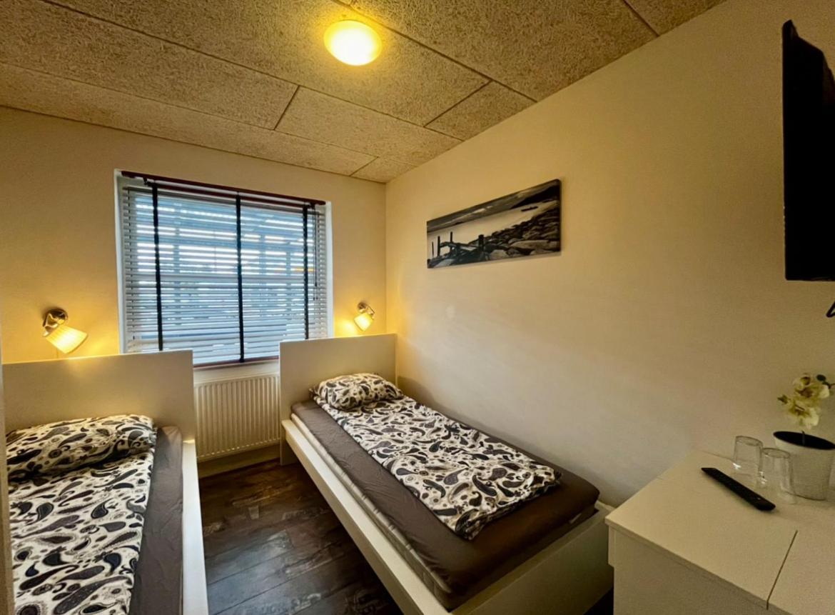 Barneys Rooms Hundige Экстерьер фото