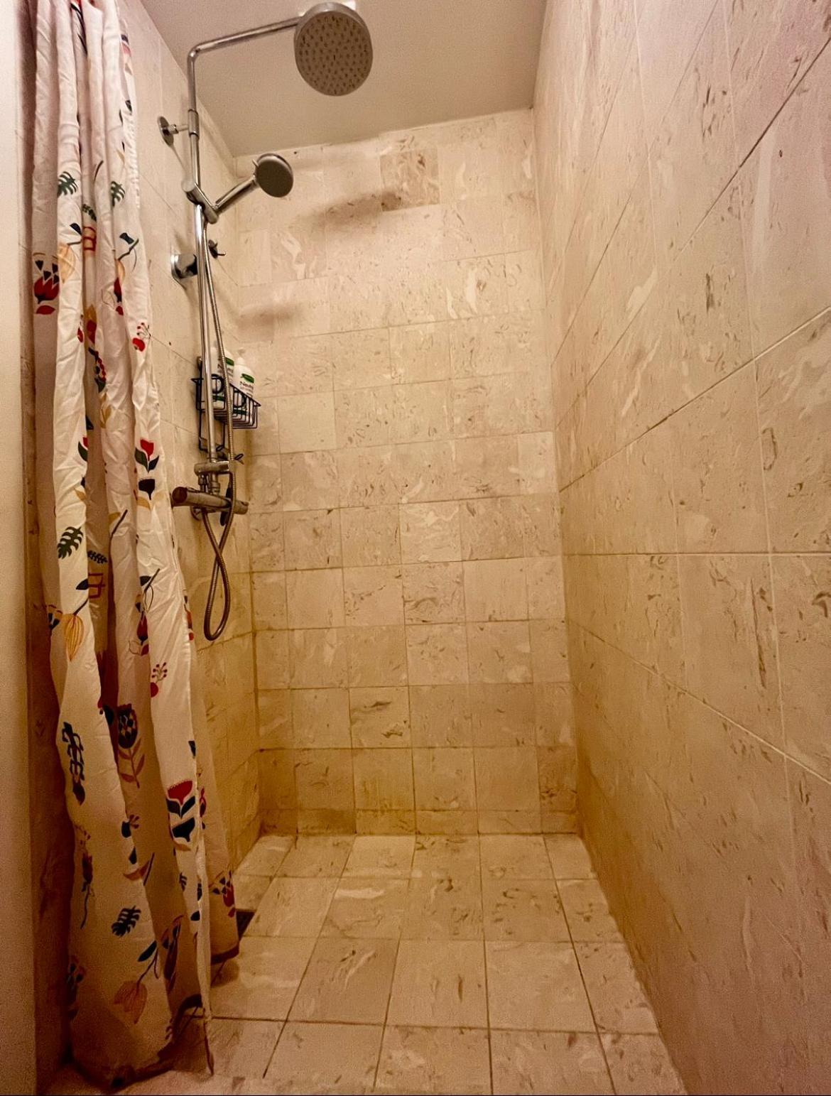 Barneys Rooms Hundige Экстерьер фото